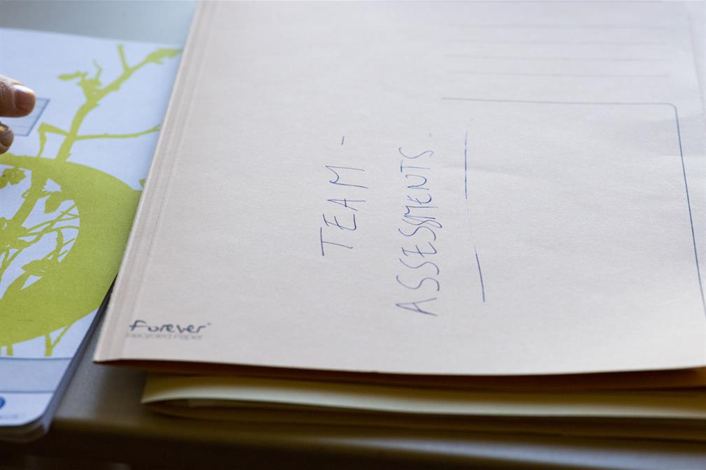 Psychologists use tools which are evidence-based. Our assessments help us understand each witness’s vulnerabilities and strengths. We support them throughout their testimonies, and if they experience traumatic reactions, we are there to help.